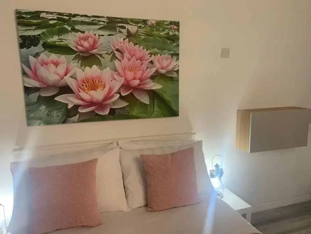 Bloomsbury House - Modern studios near Anfield