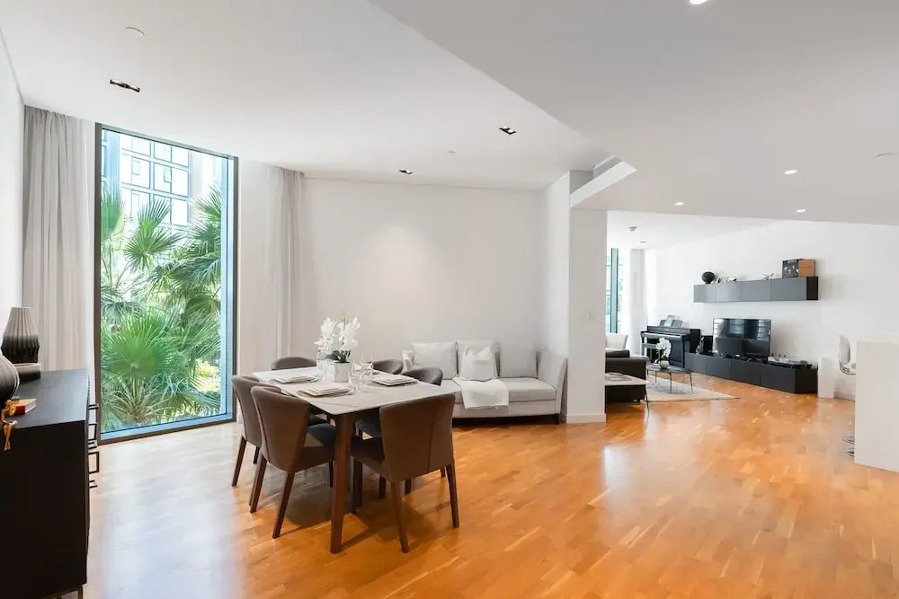 Modern Bluewaters 1BR w Relaxing Balcony View