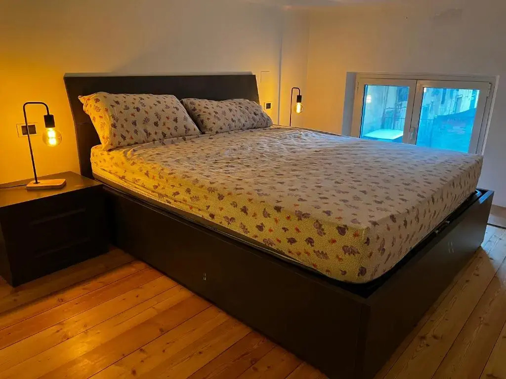 V&B Suits and apartments