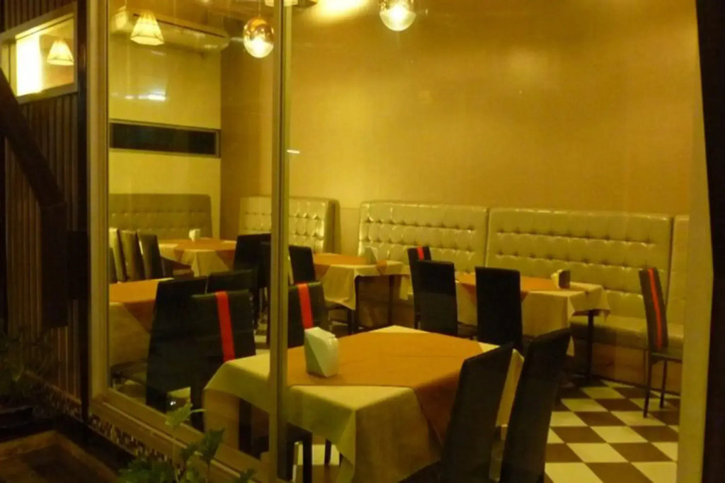 Asia Lampang Hotel