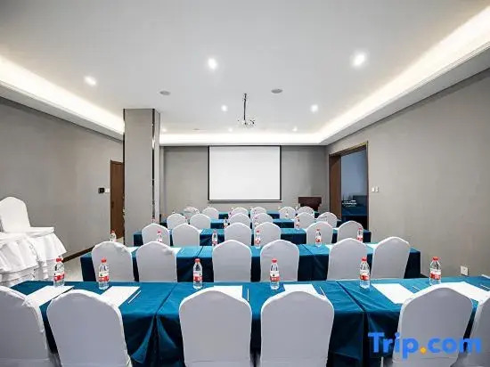 Hehe Wanxiang Hotel (Henan University of Engineering Longhu Campus Branch)