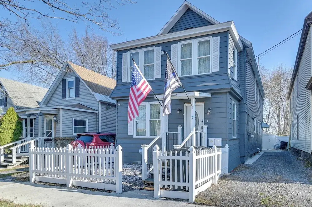 Walk to Local Eats! Updated Schenectady Apartment