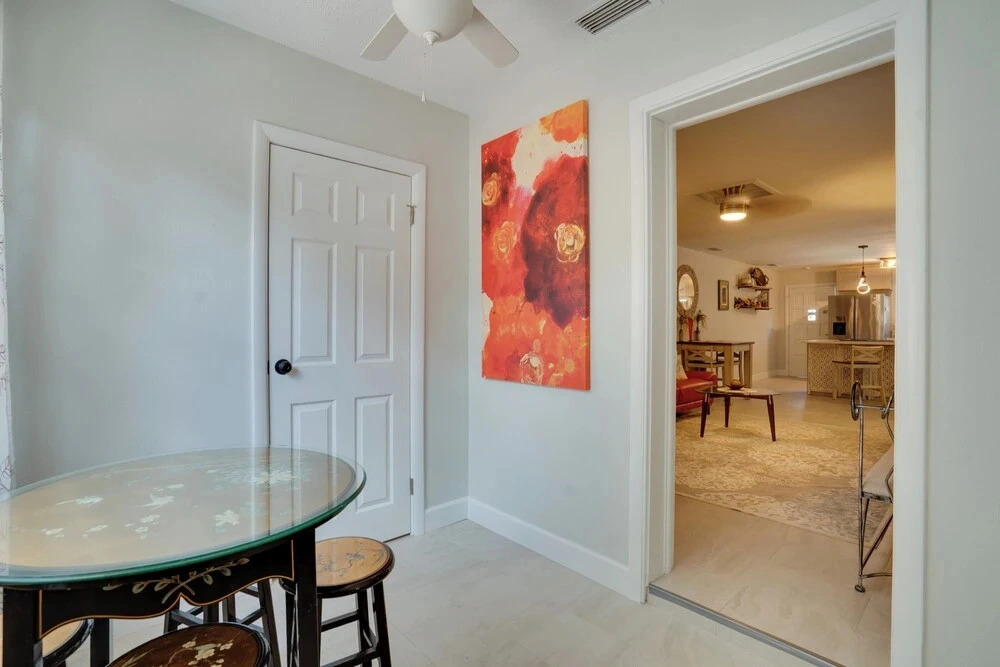 2 Bungalows in Redington Shores! Steps to Beach