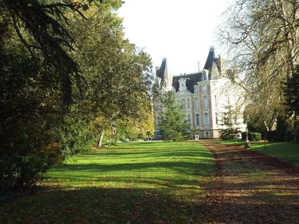 Chateau de l'Oseraie