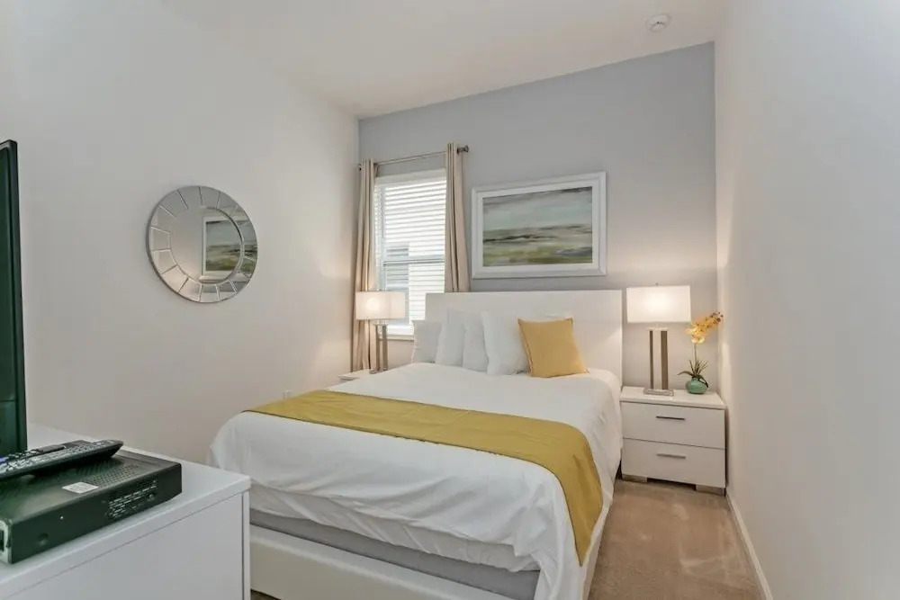 12 Bed 9.5 Bath In Solterra Resort Near Disney! 12 Bedroom Villa by RedAwning