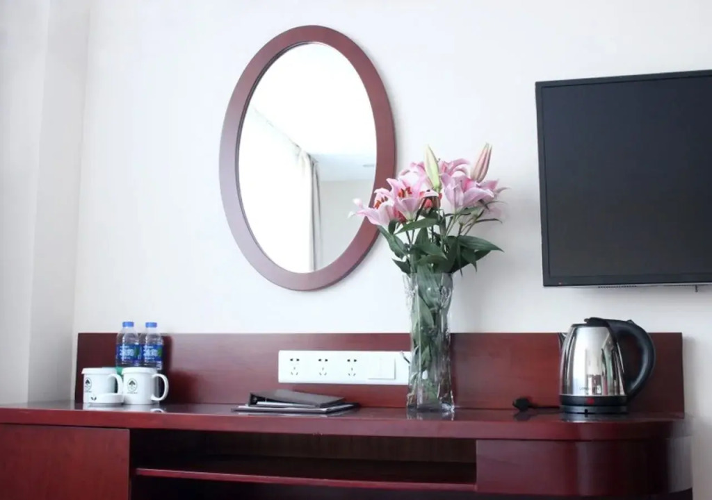 GreenTree Inn ShangHai BaoShan 128 Memorial Road TongHe Road Shell Hotel