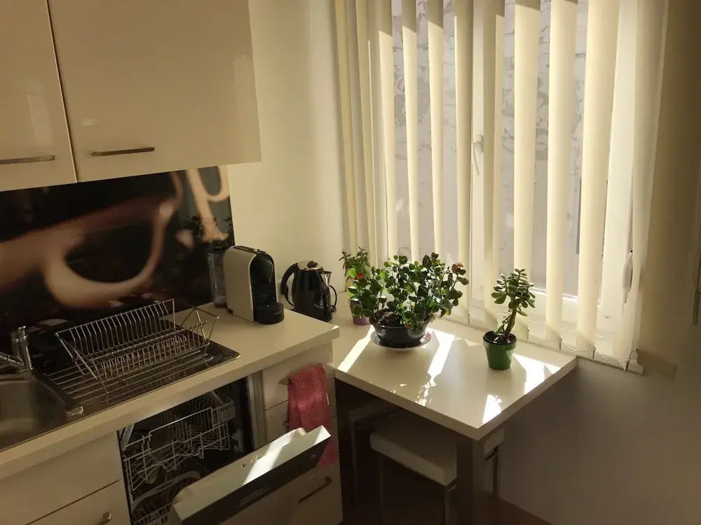 Apartment 1010