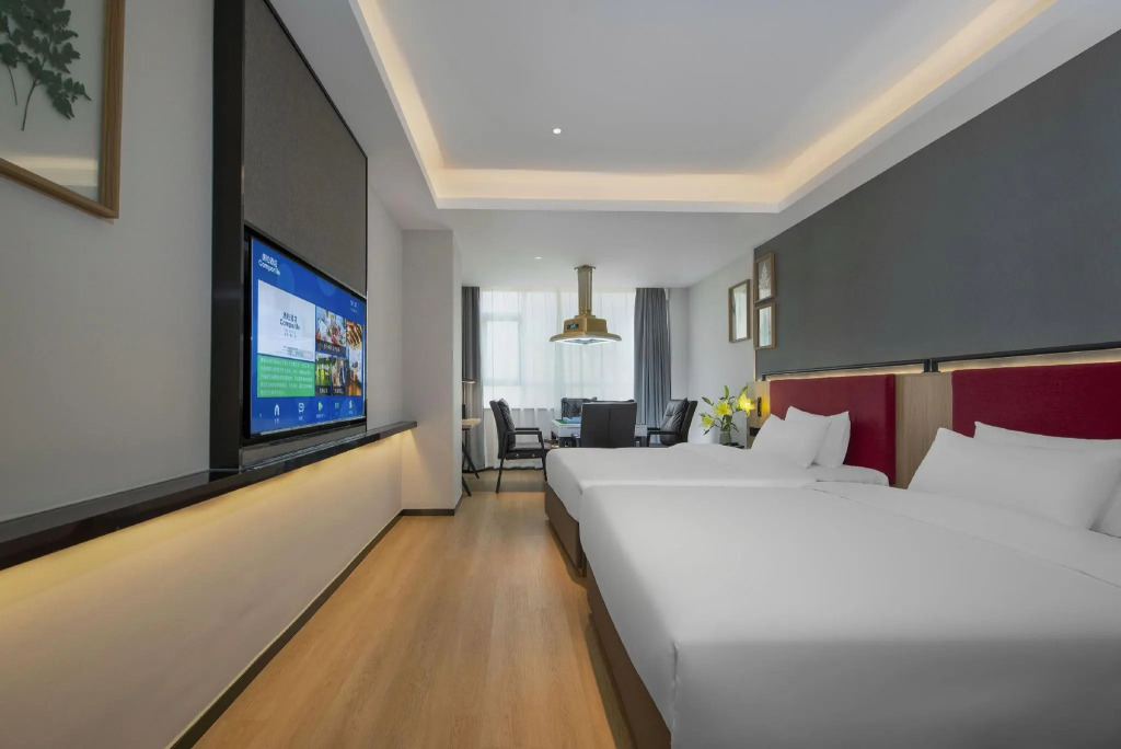 Campanile Hotel (Shenzhen Guanlan Golf Store)