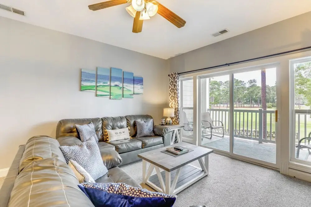 Golfer's Paradise: Myrtle Beach Condo w/ Pool!