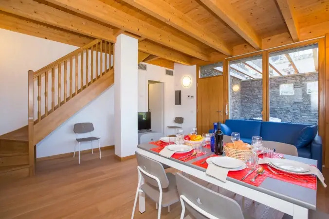 Paradiso del Lago T4