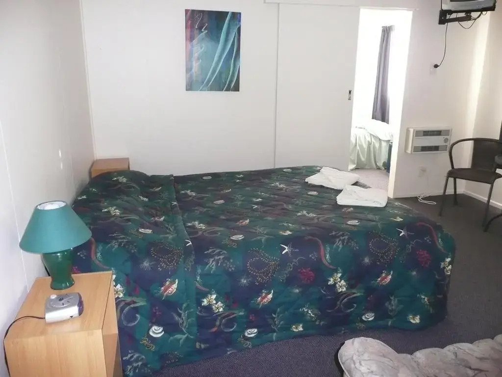 Alma Motel