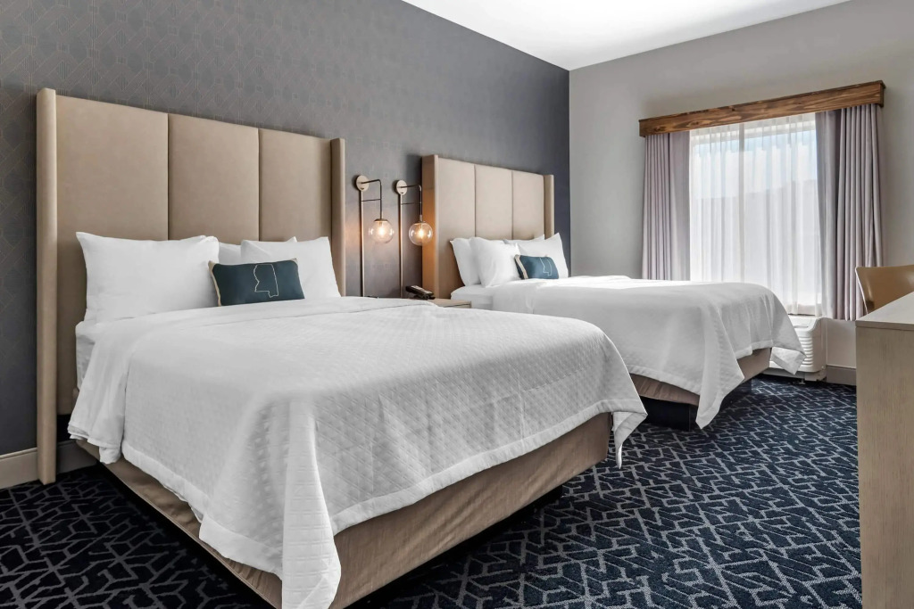 Lyric Hotel West End, Trademark Collection by Wyndham