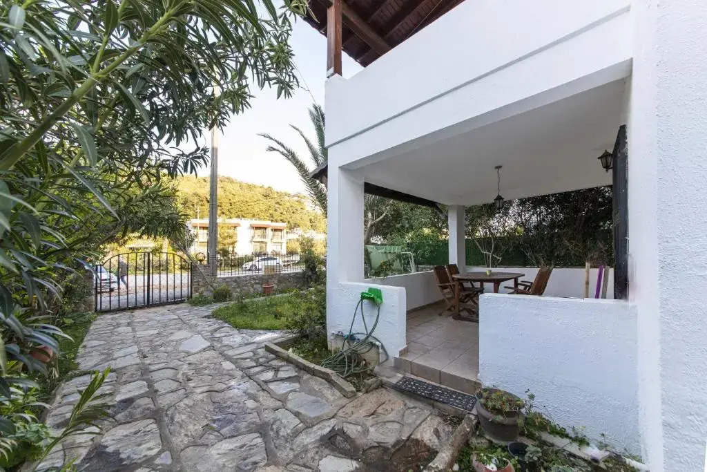 Separate Villa With Garden and Terrace in Bodrum