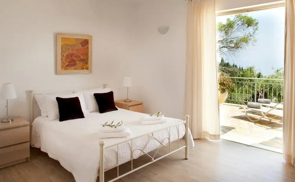 Thanelli in Paxi With 2 Bedrooms and 1 Bathrooms