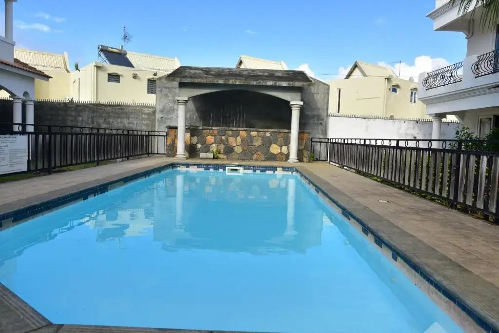 Pine Villa 6