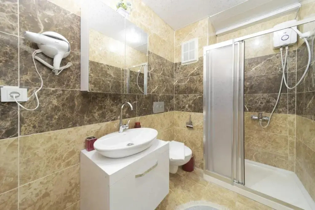 Business-friendly Flat Close to Beach in Konyaalti