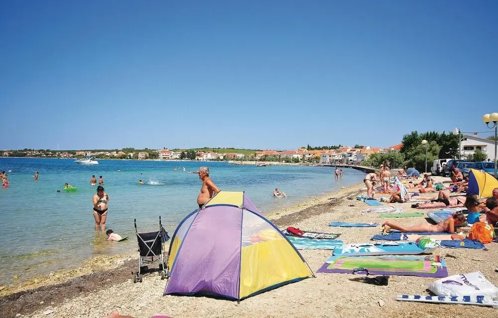 Awesome Apartment in Petrcane With Wifi and 1 Bedrooms