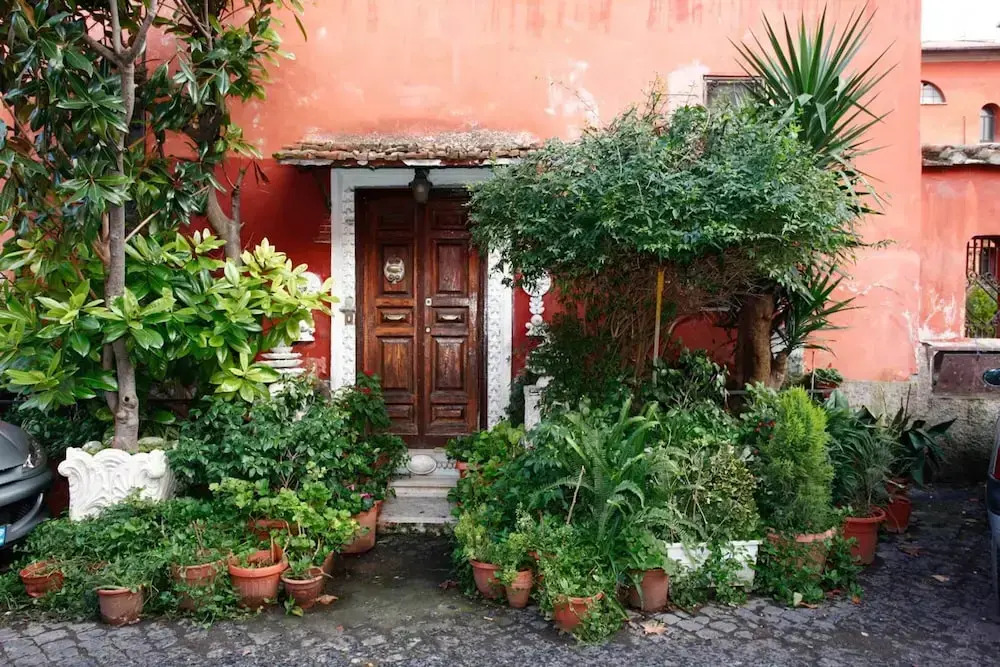 Live Trastevere from Your Homely Corner