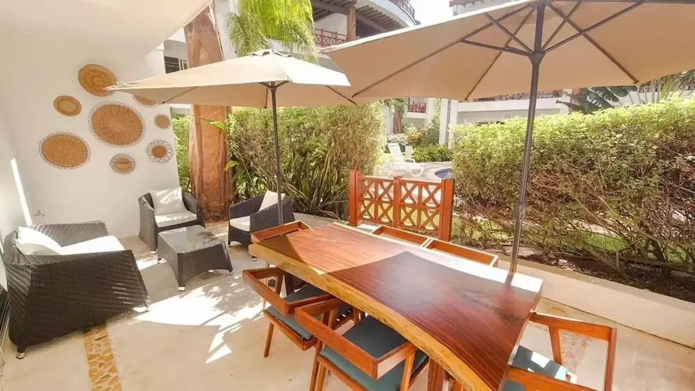 MAGNIFICO DUPLEX a 1 calle de la 5ta av