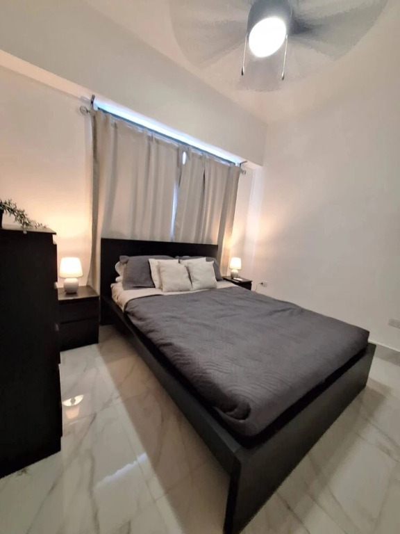 Heart of Down Town Sdq2dr Modern Apartment