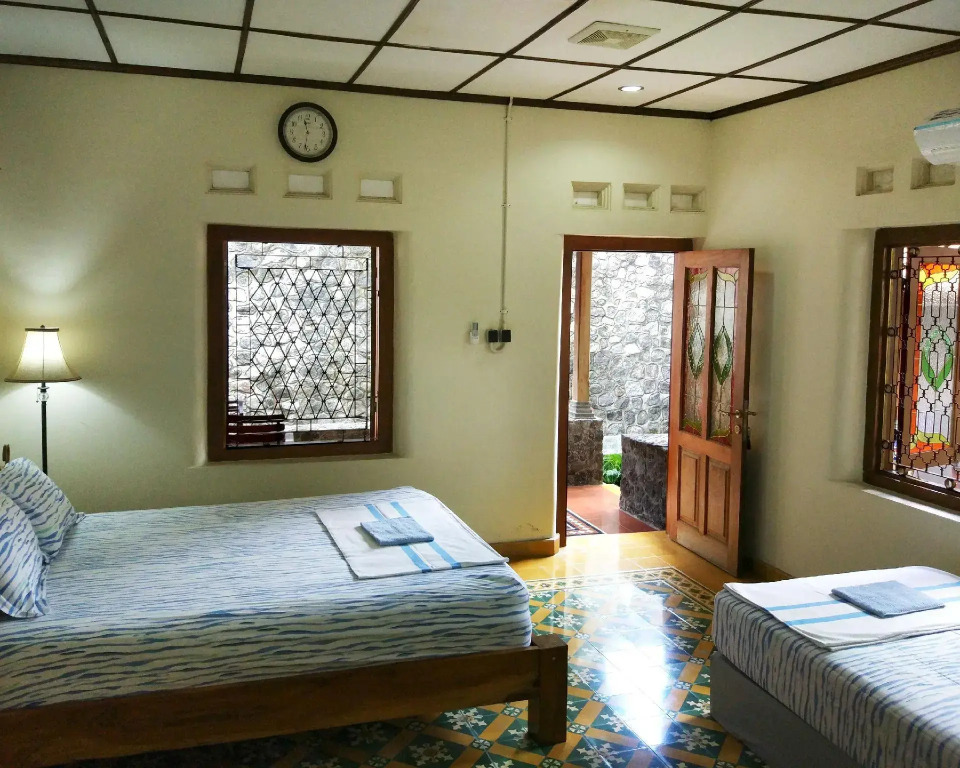 Omah Pitoe Yogya Homestay