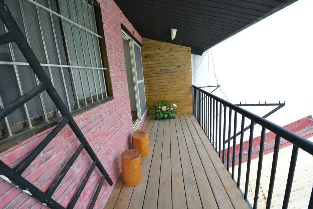 DF Park Space Hostel