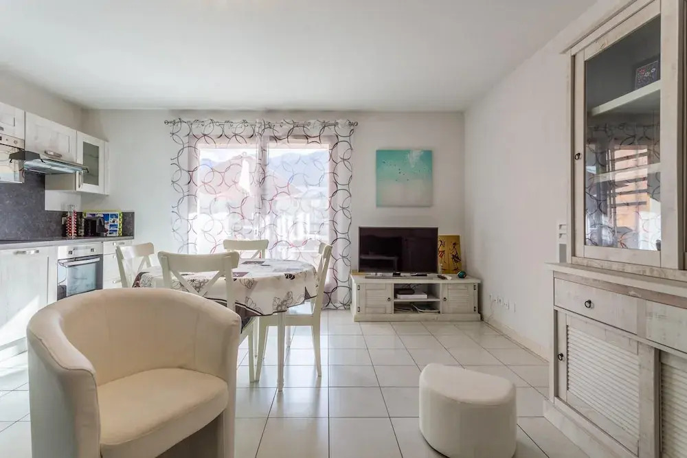 Apartment With 2 Bedrooms in Guillestre, With Wonderful Mountain View,