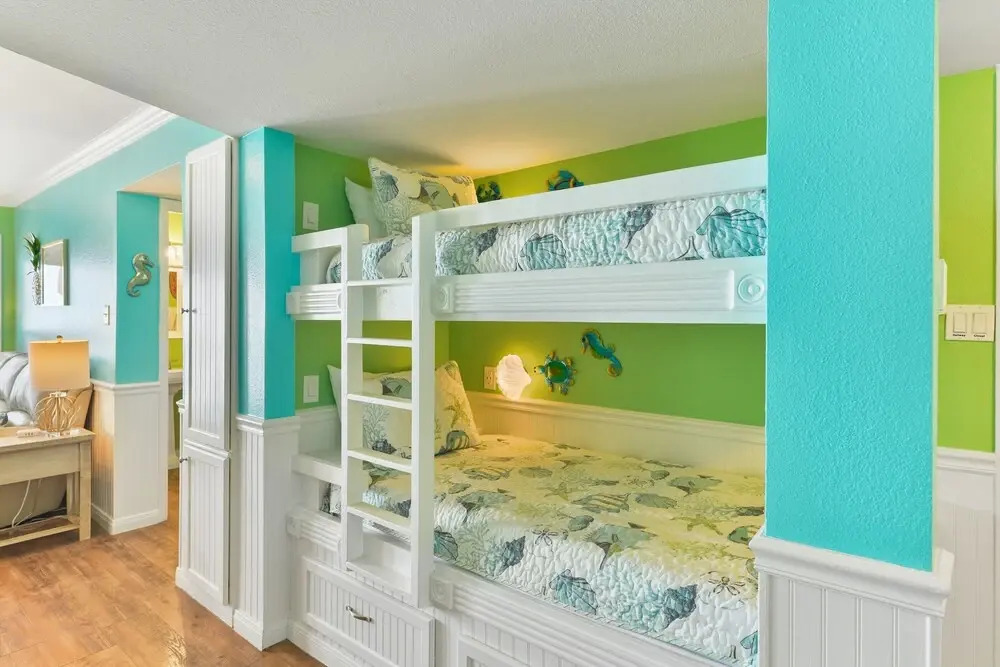 Seascape 1313 2 Bedroom Condo