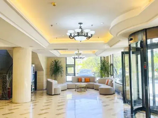 Gingko Lake Resort Hotel Villa