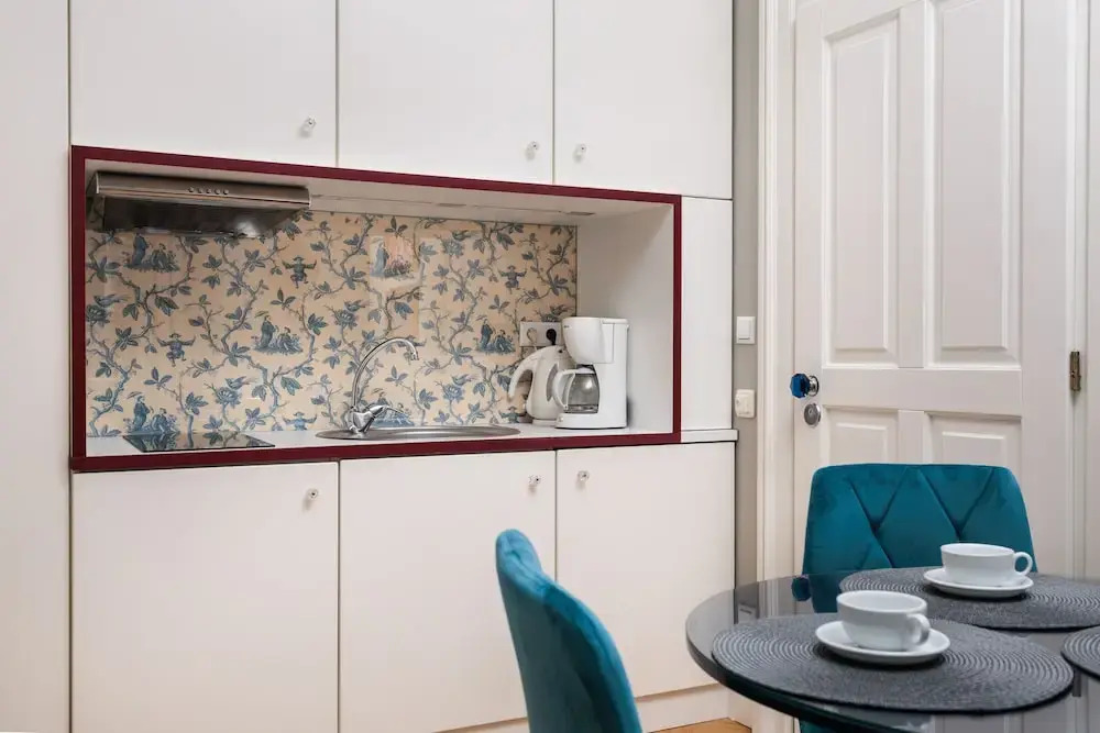 Vintage Vibe - Classic Old Town Suites