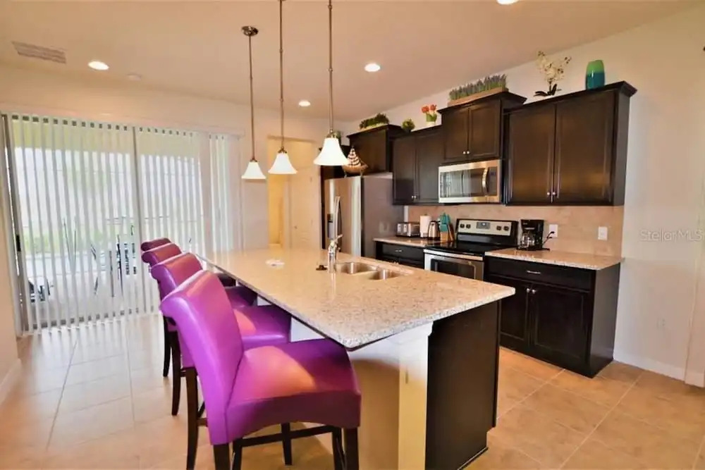 Simply Comfort 5bd House. Private Pool