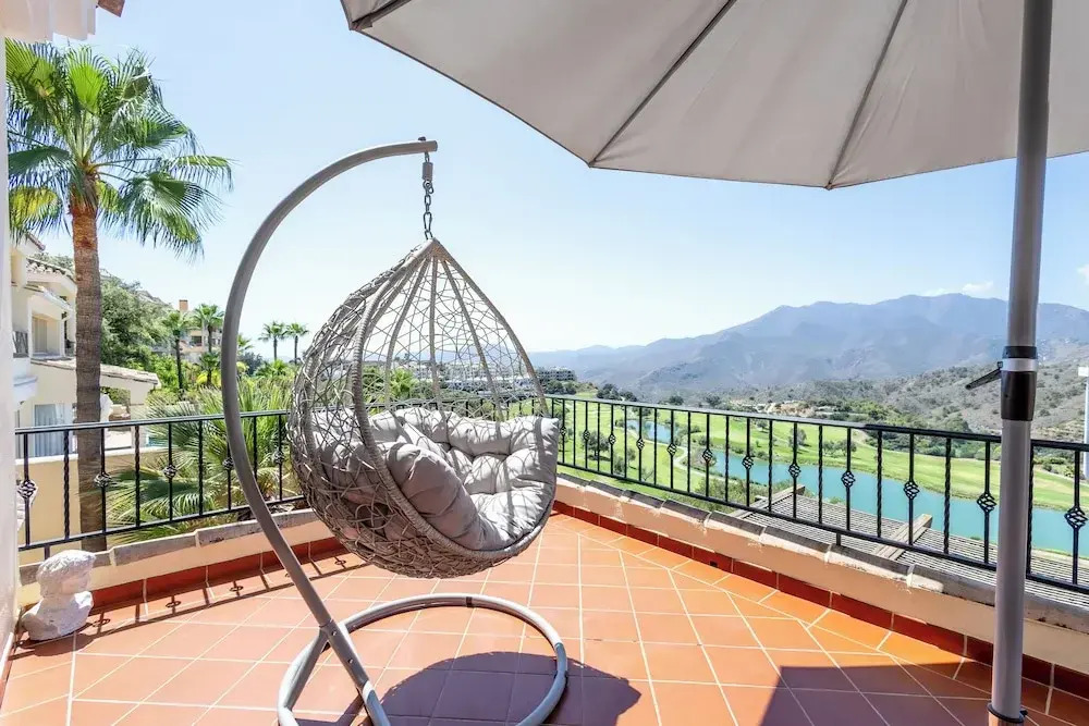 Stunning Golf Villa with Pool and Stunning Views