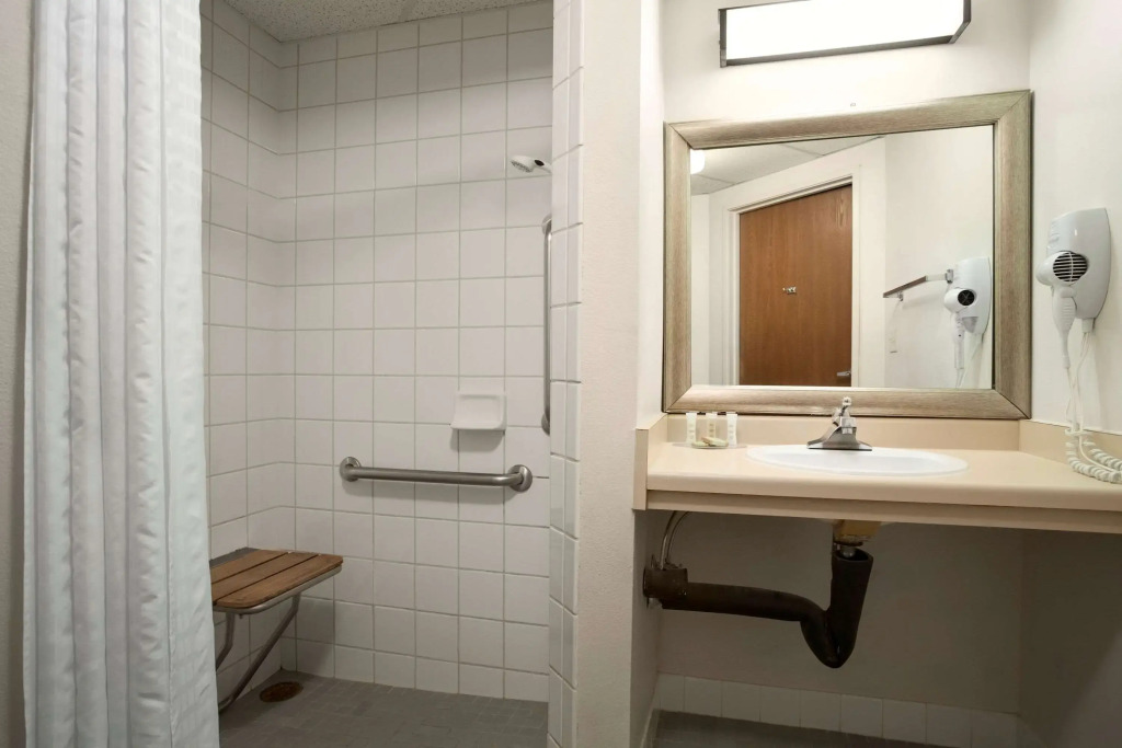 Super 8 by Wyndham Westminster Denver North