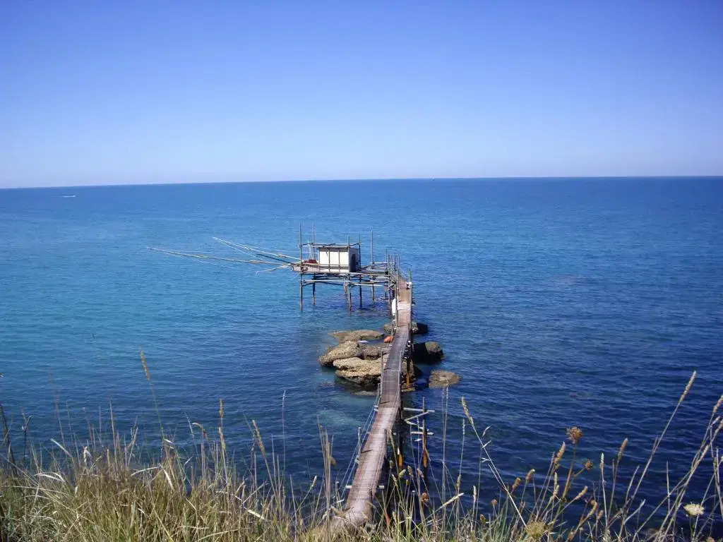 Sea view apartment 10 minute walk to the sea