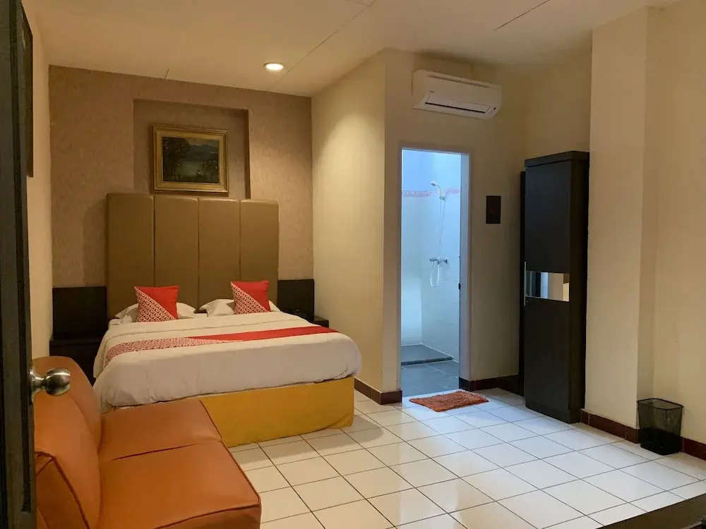 Hotel O Penginapan Fauziah Syariah Near Mesjid Taqwa Mamminasae