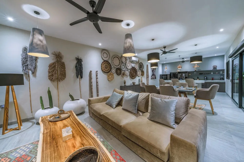 Villa Batik - Stylish 3BR Villa