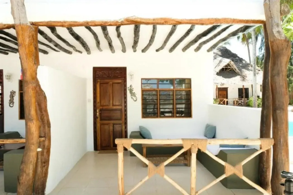 Makuti Beach Bungalows
