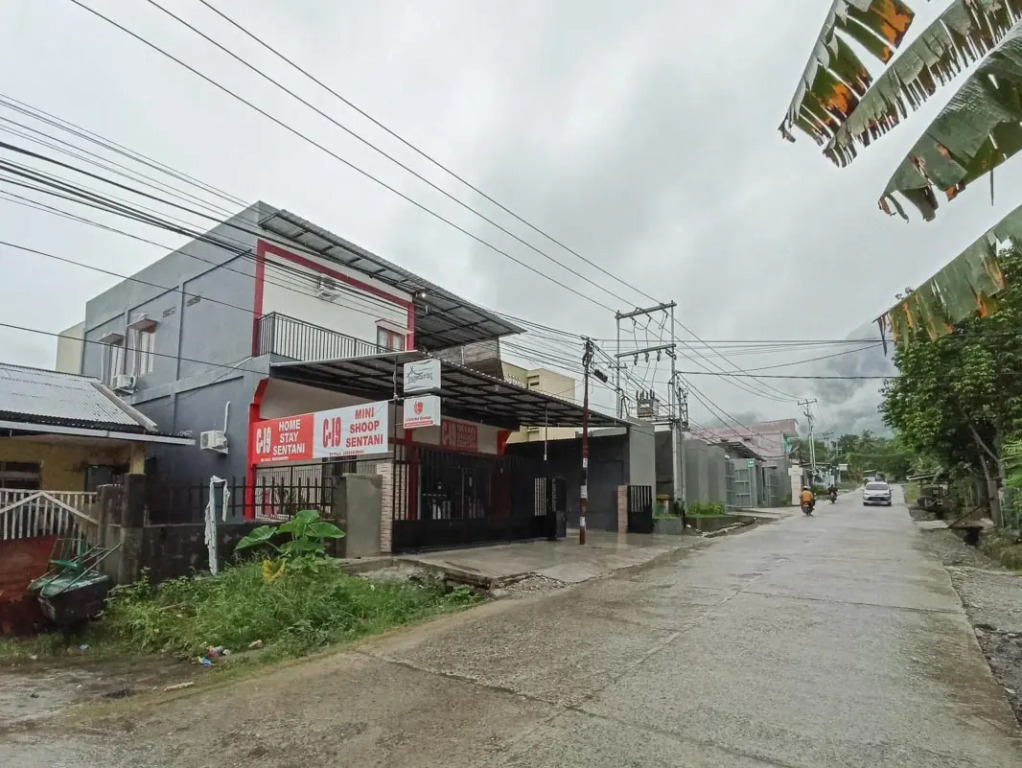 Reddoorz Syariah Near Sentani City Square