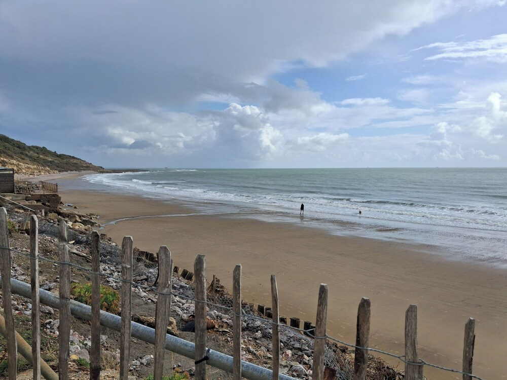 2bed-cabin Sleeps 4, Wifi, Free Parking, Sea Views