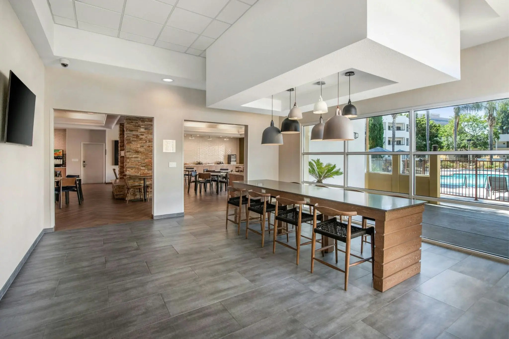 Fairfield Inn and Suites by Marriott San Jose Airport