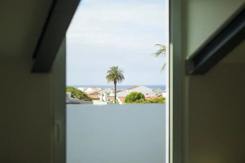 THE HOLY COW - Hostel & Suites