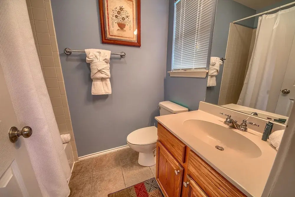 Ww E202 Schlitterbob Hideaway 3 Bedroom Condo by RedAwning