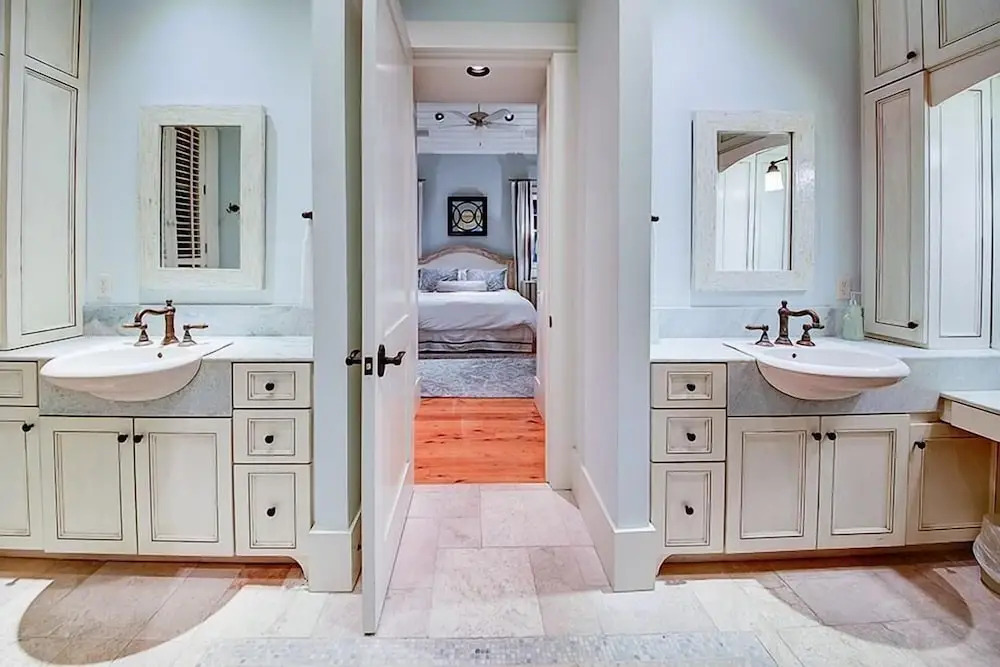 Serendipity 3 Bedroom Holiday Home by Five Star Properties