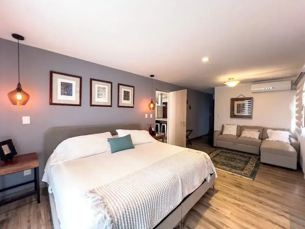 Prime Location w Amenities in San Miguel