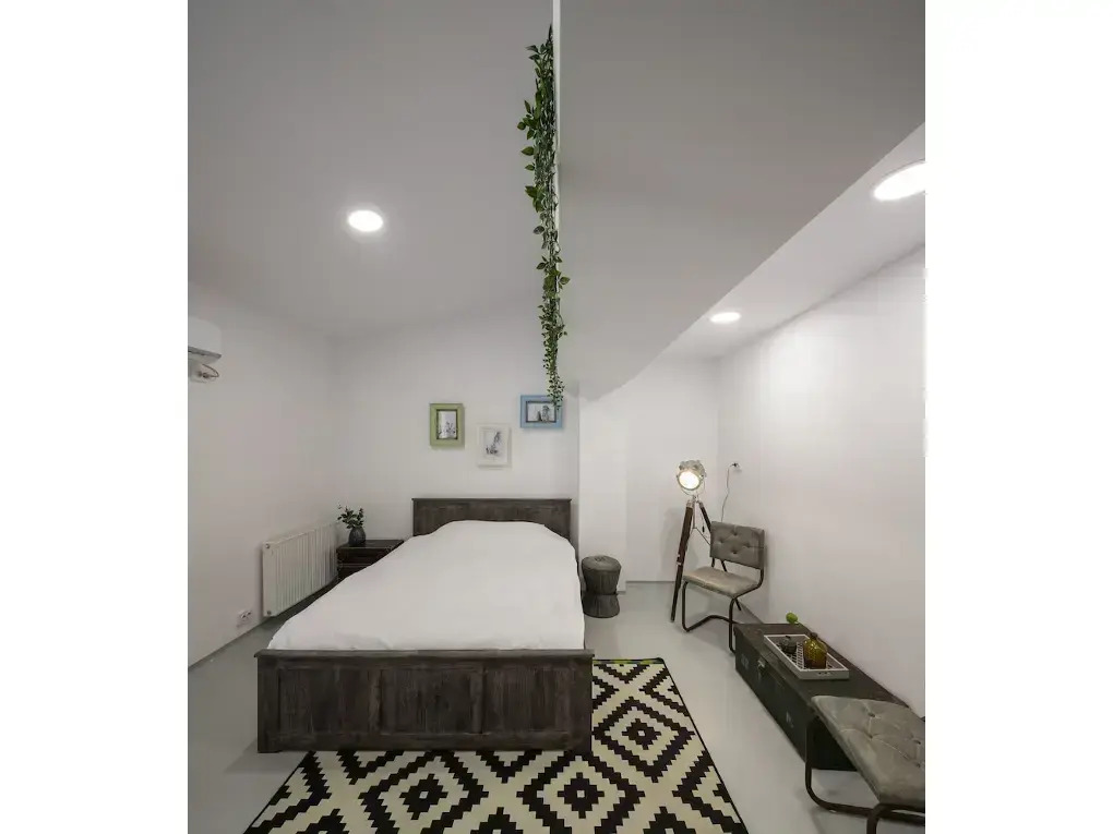 Omega House Hotel