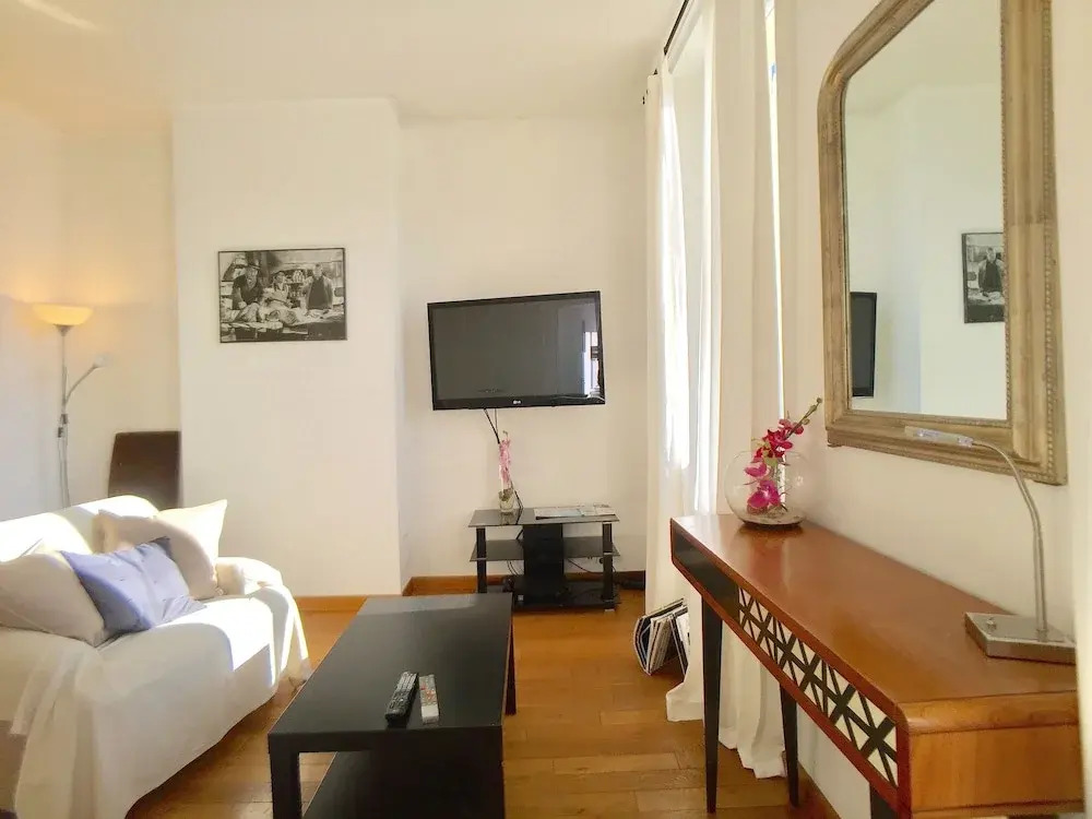 Edgar Suites Cannes - Rue dAntibes