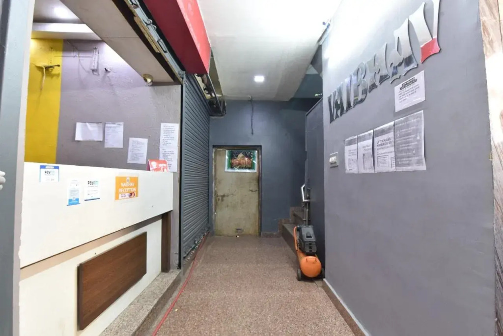 Spot On 85212 Hotel Vaibhav