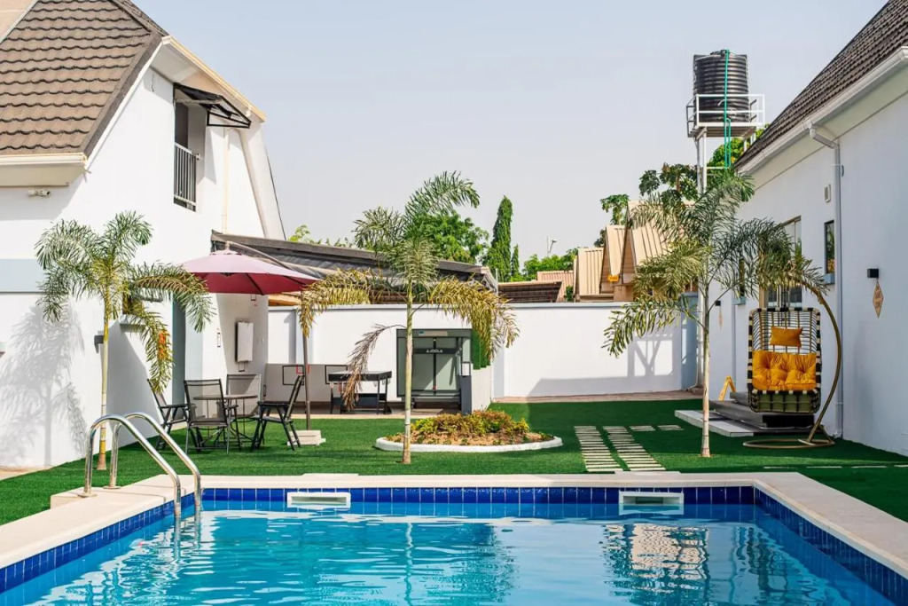 Roof top Studio+Gym+Snooker Rhodabode Apt, Nile