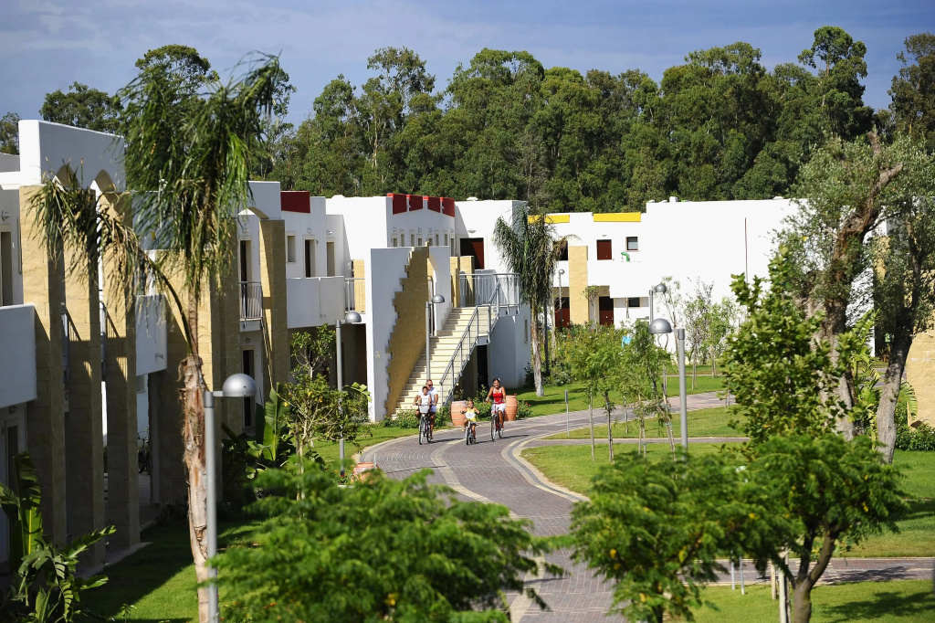 Курортный отель Sibari Green Resort