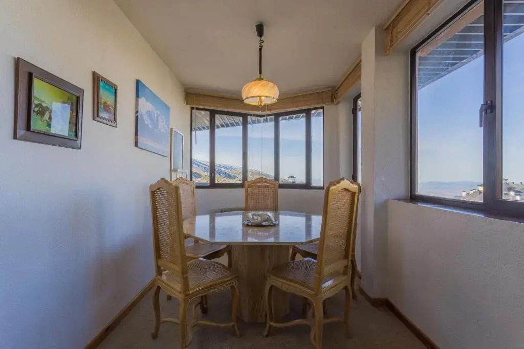 Apartamentos Sierra Nevada BlueTTravel - Zona baja